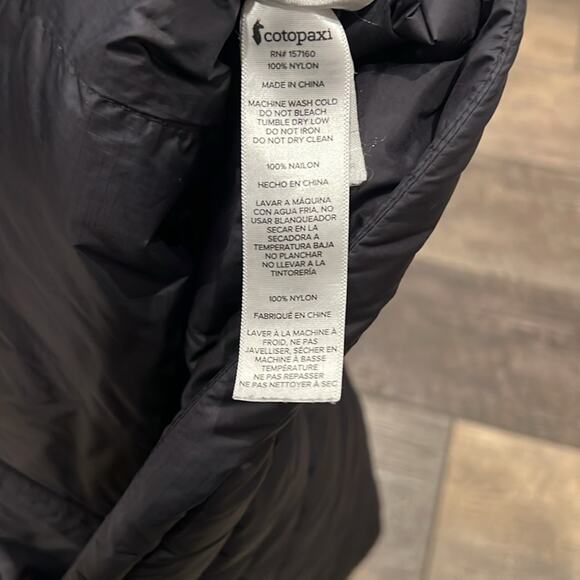 Cotopaxi Black Fuego Down Vest Women's Size XL - Picture 6 of 14